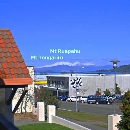 Barcelona Motel Tauposjön Exteriör bild